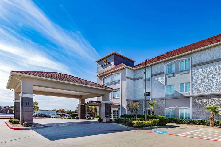 Hotel 3 of 60