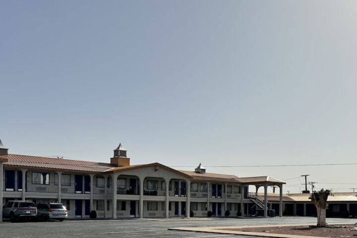 Days Inn by Wyndham Van Horn TX