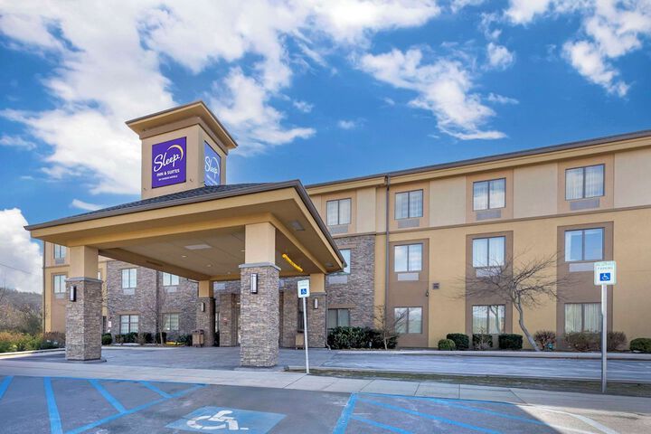 Sleep Inn & Suites Cumberland - LaVale