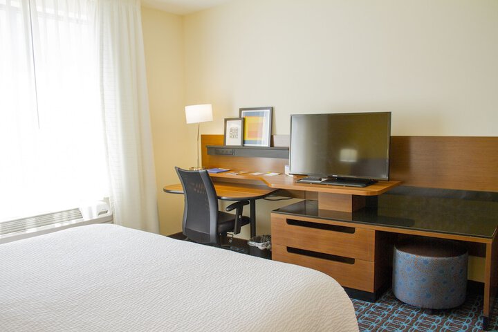Wavecrest Lodge