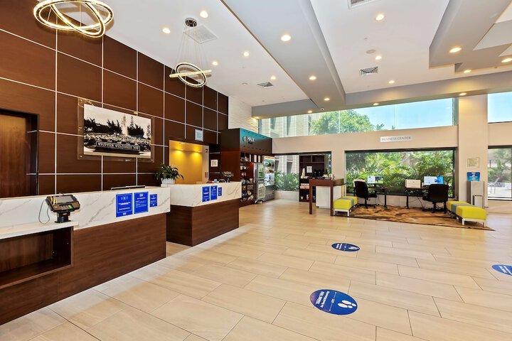 Hotel Interior 7 of 48