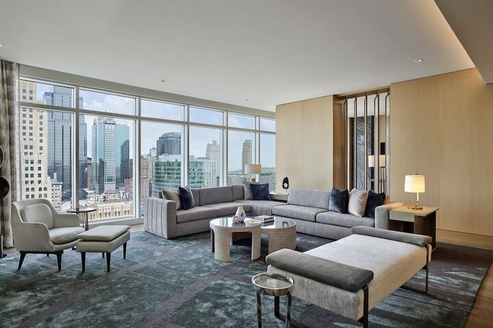 Loews Kansas City Hotel