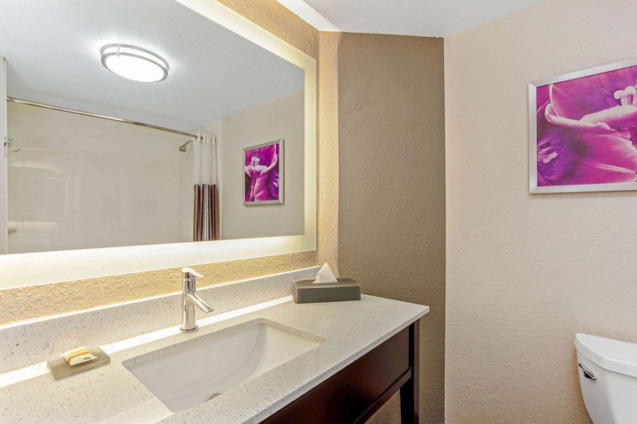 La Quinta Inn & Suites by Wyndham Panama City