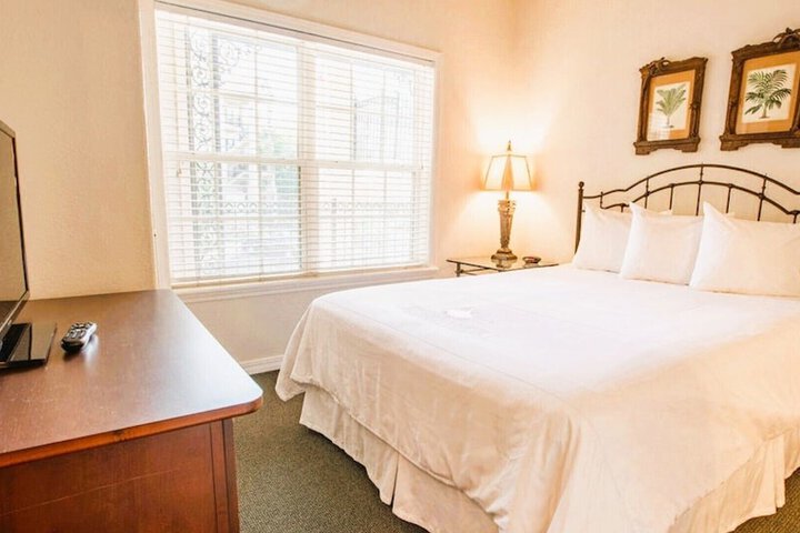 French Quarter Resort