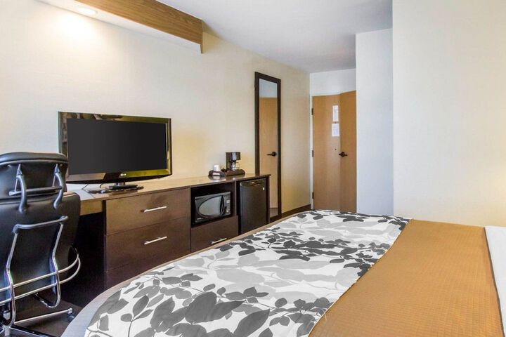 Room 7 of 21