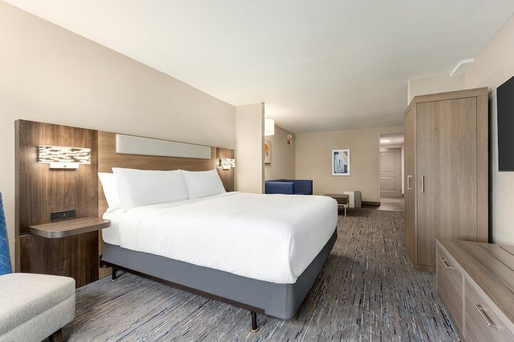 Room 30 of 45