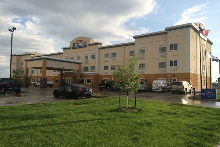 Baymont by Wyndham Minot