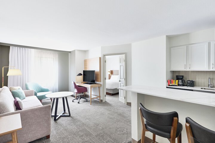 Staybridge Suites Downtown Peoria by IHG