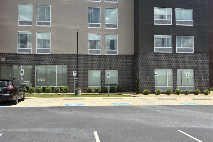 La Quinta Inn & Suites by Wyndham Opelika Auburn