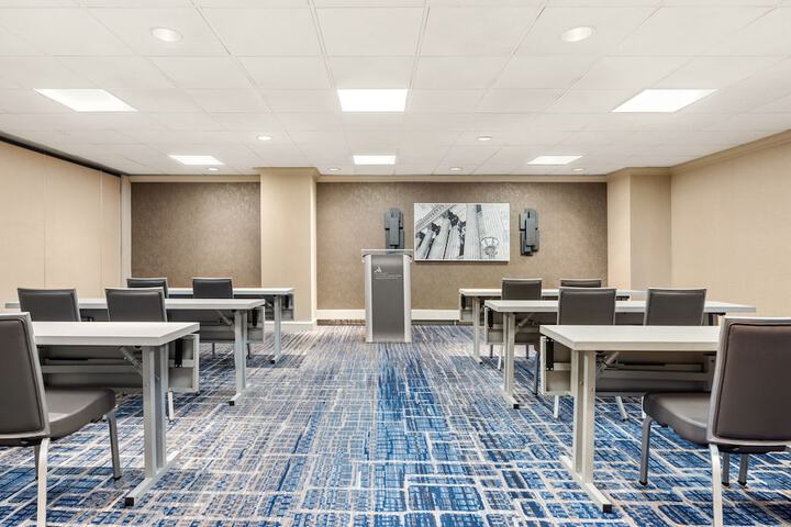 Chicago Marriott Downtown Magnificent Mile