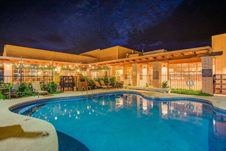 Pool 29 of 120
