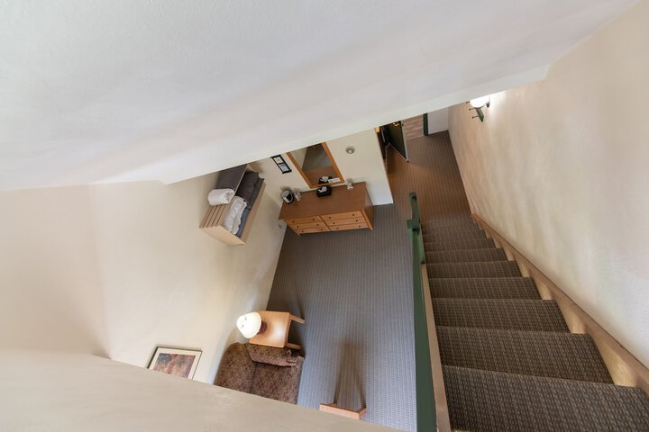 Sugarloaf Inn