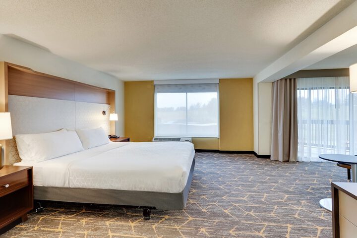 Holiday Inn Staunton Conference Center by IHG