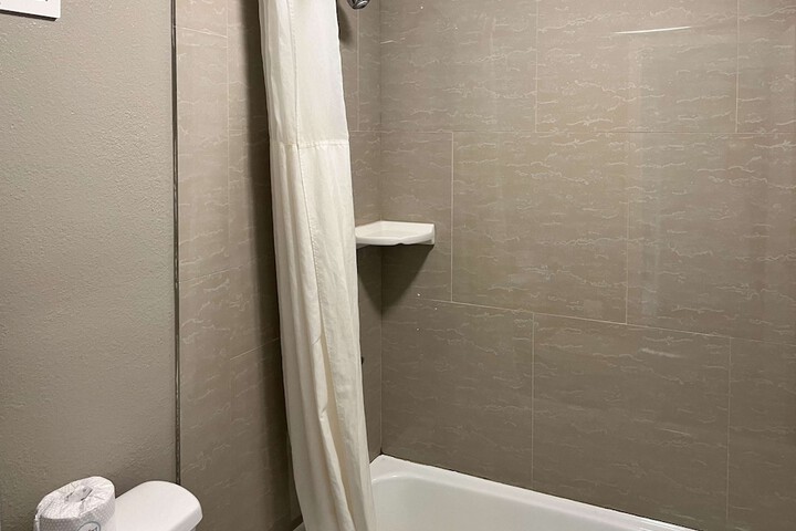 Room 22 of 22