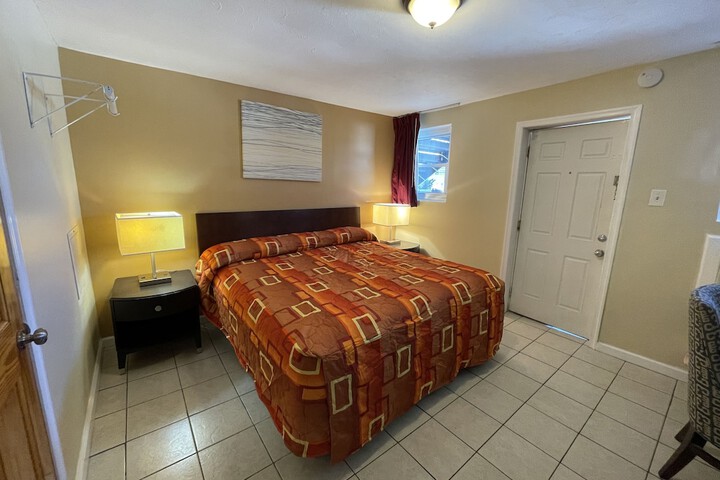 Room 107 of 135