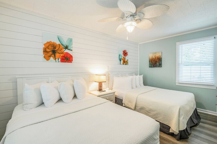 Island Guesthouse and Motel