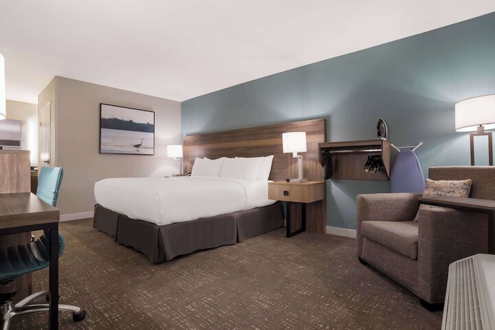 Best Western Flagship Inn