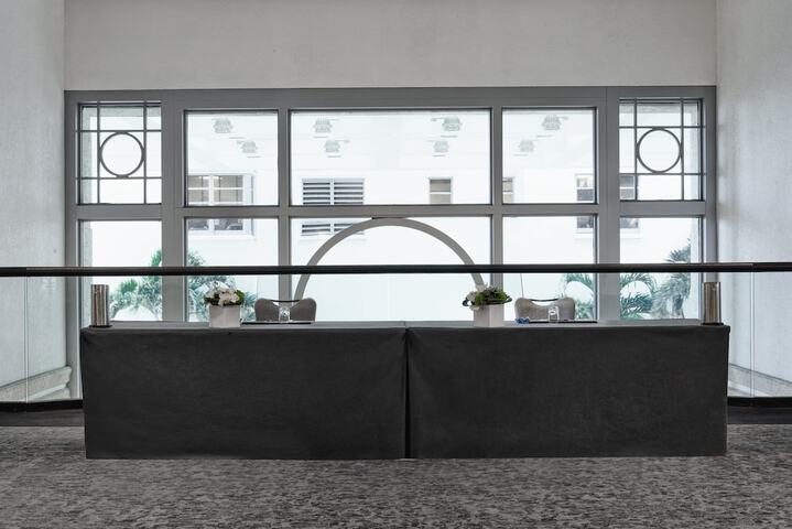 Loews Miami Beach Hotel – South Beach