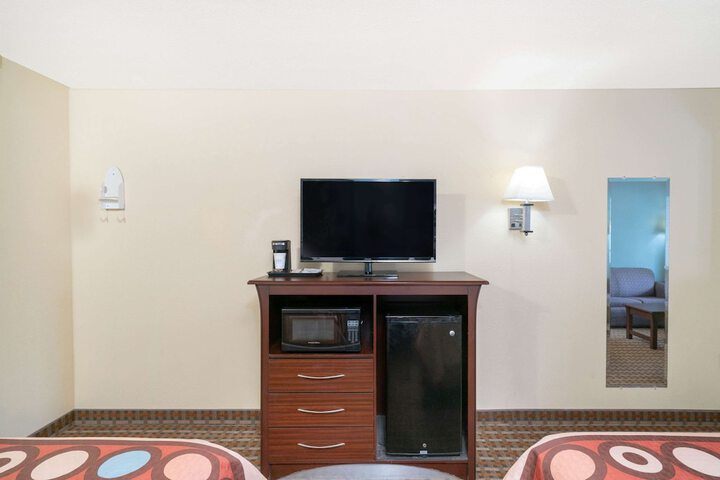 Room 14 of 17