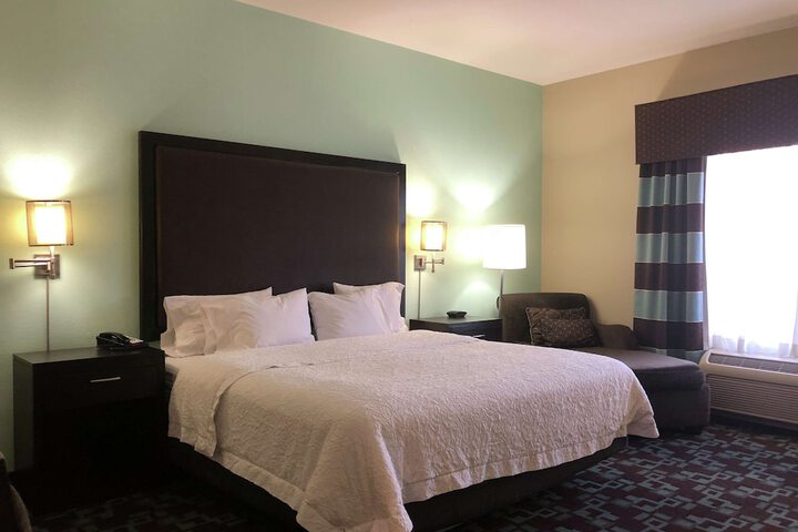 Room 34 of 54