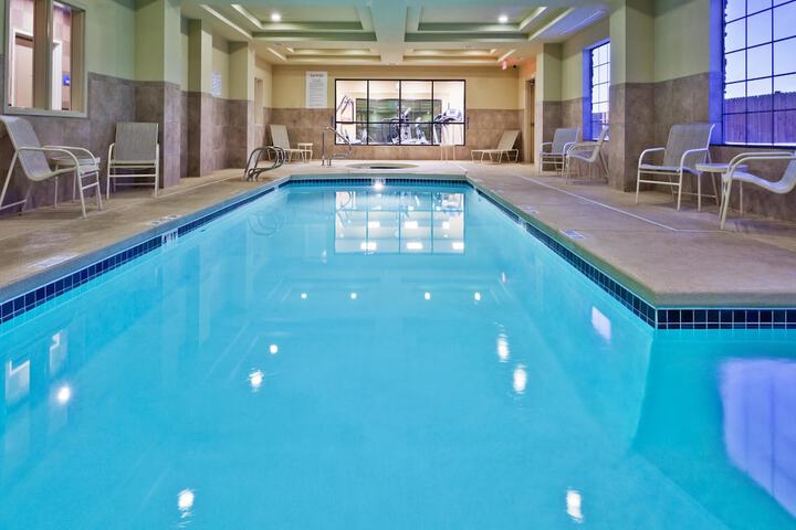 Holiday Inn Express Hotel & Suites Clovis by IHG