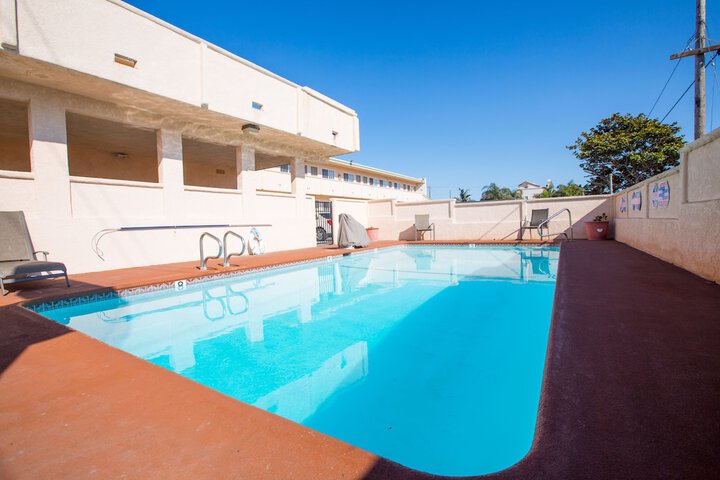 Pool 12 of 88