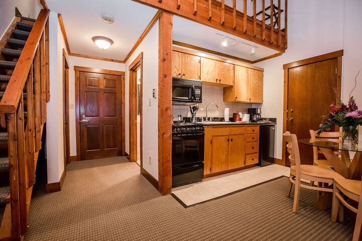Room 22 of 60