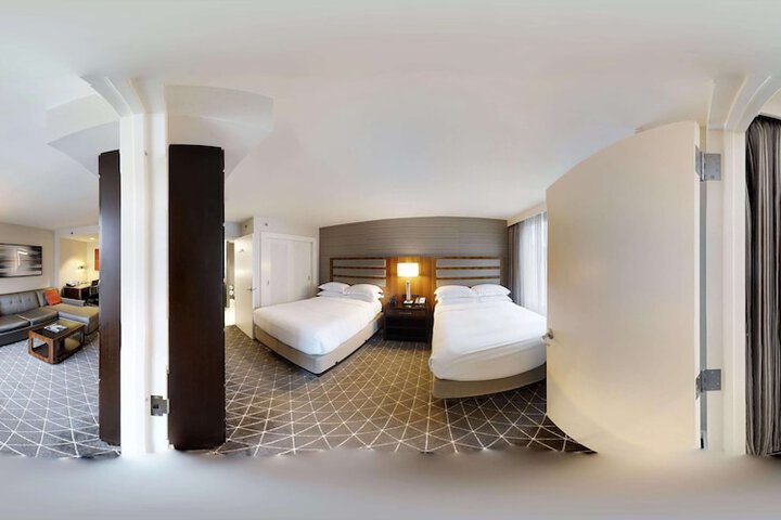 Room 26 of 80