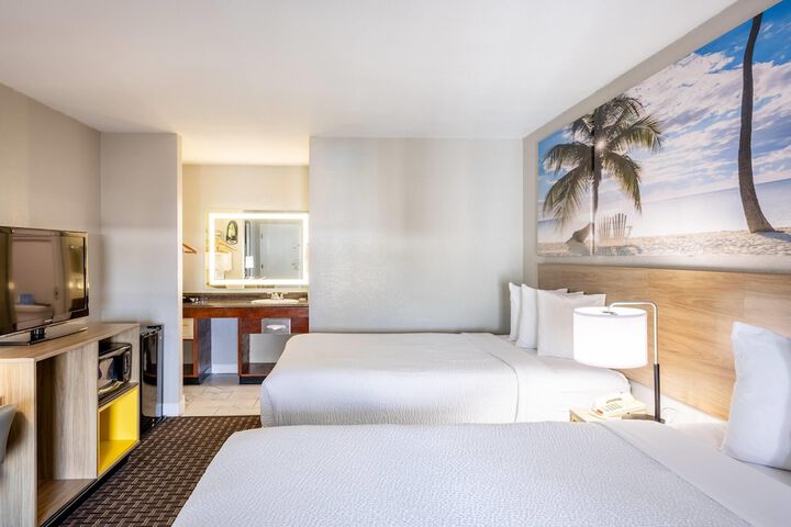 Days Inn by Wyndham Port Charlotte / Punta Gorda