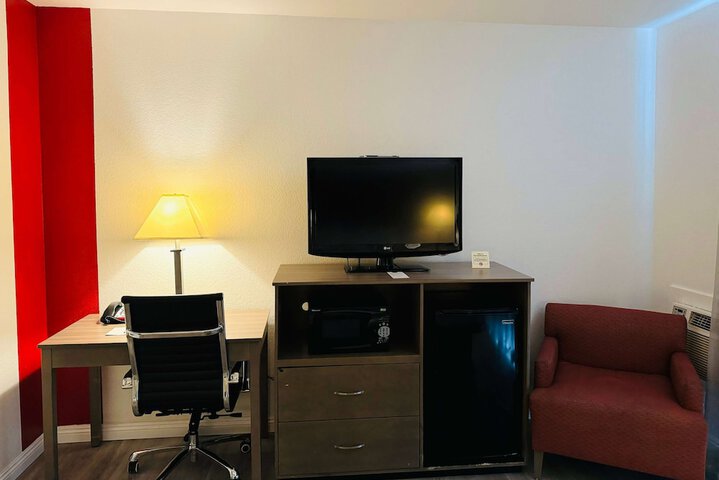 Room 51 of 92