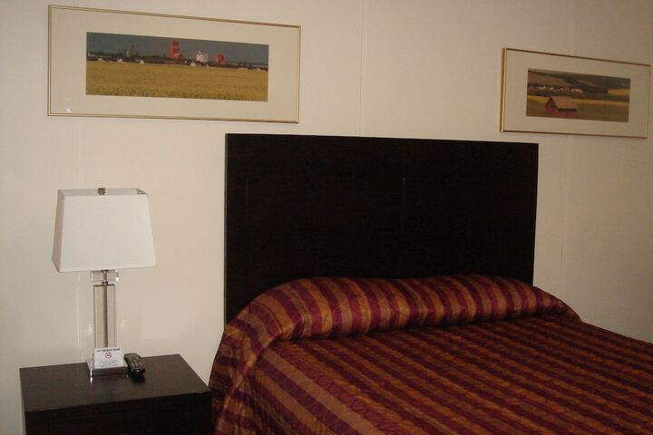 Room 36 of 38