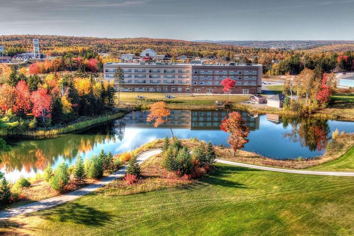 Hotel 4 of 31
