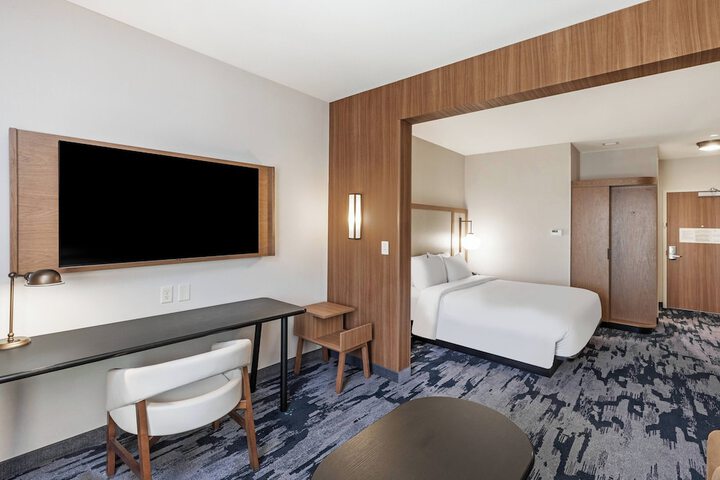 Room 25 of 35