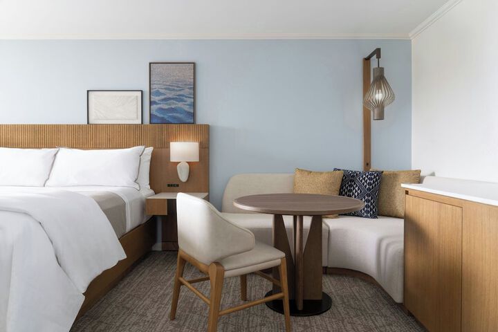 Moana Surfrider a Westin Resort & Spa, Waikiki Beach
