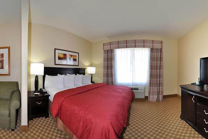 Room 33 of 44