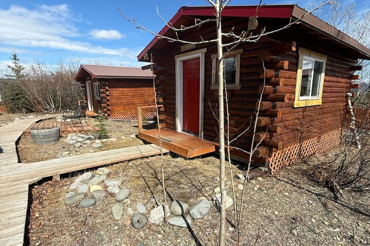 Earthsong Lodge