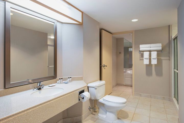 Delta Hotels by Marriott St. Johns Conference Centre