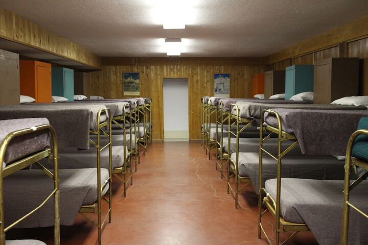 Room 18 of 31