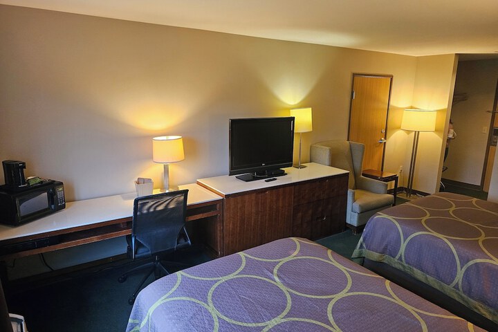 Room 19 of 49
