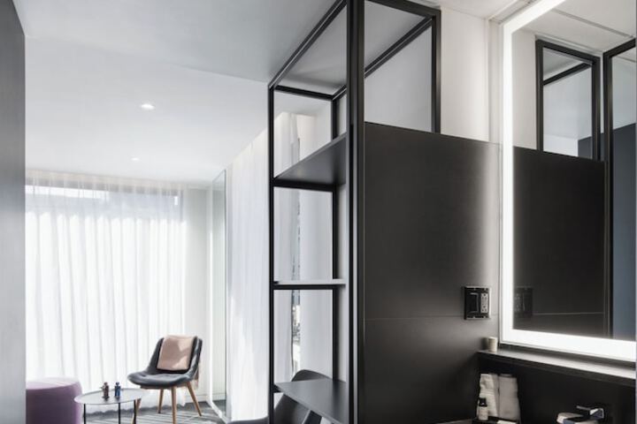 Room 40 of 91