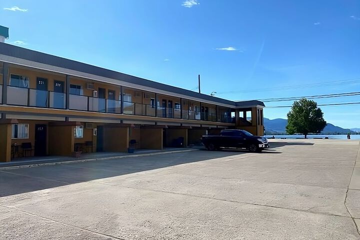 Richter Pass Beach Resort