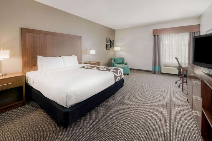 Room 21 of 29