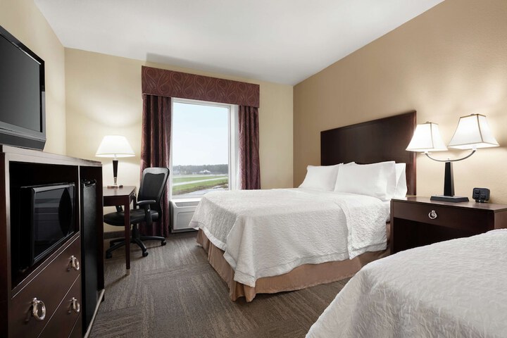 Room 21 of 38