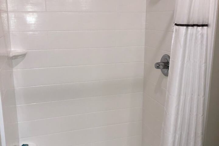 Room 14 of 29