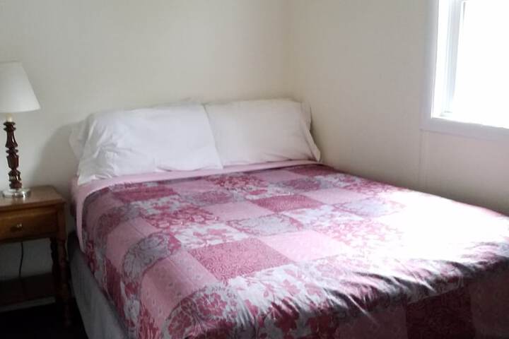 Room 52 of 127