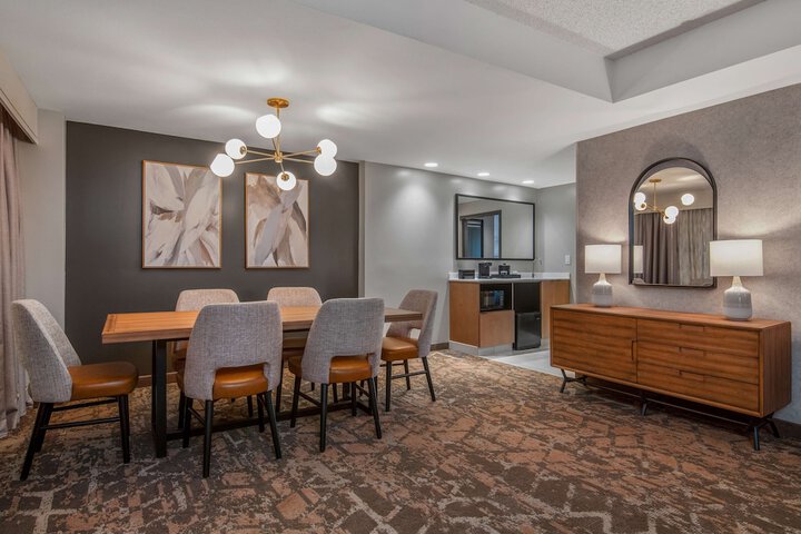 Embassy Suites by Hilton Albuquerque