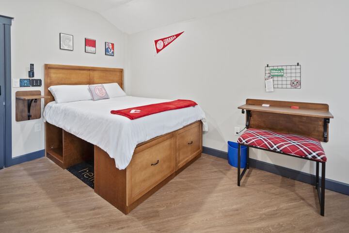 The Dorm Hotel