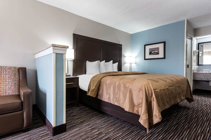 Room 20 of 29