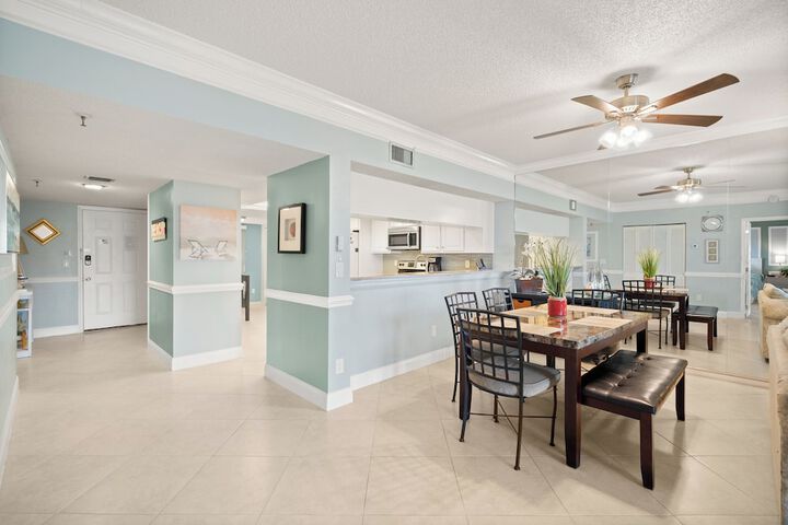 Beach Cottages 1504 by Distinctive Beach Rentals