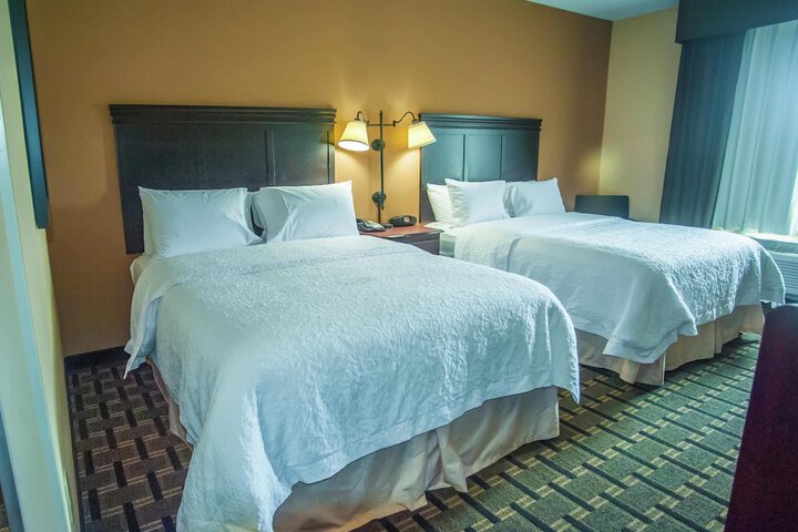 Hampton Inn & Suites Palestine